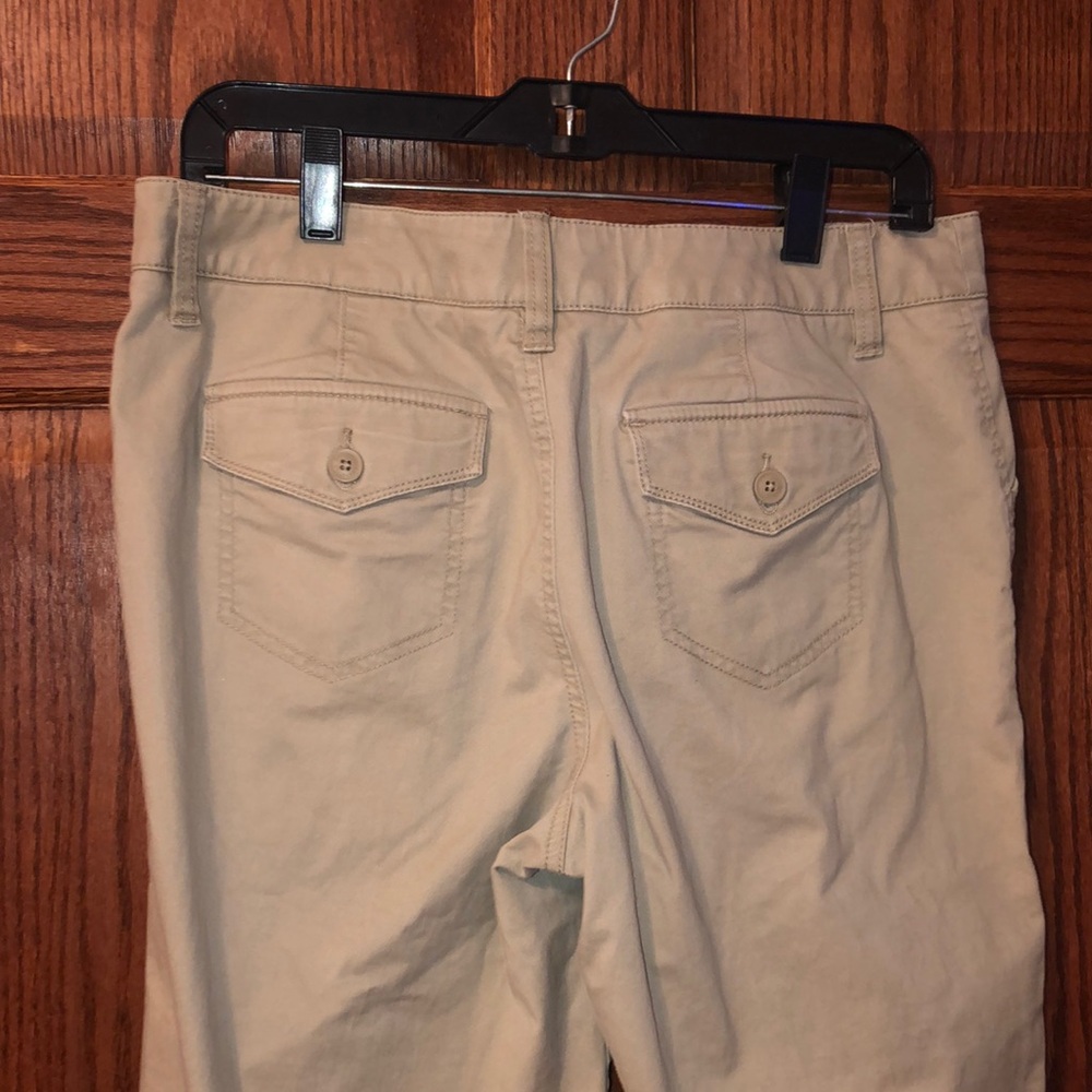 Sonoma Beige Capris - Picture 4 of 6